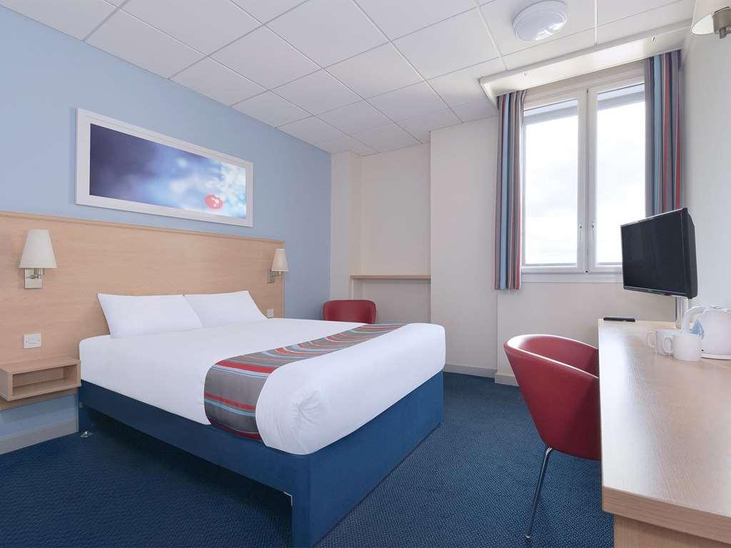 Travelodge Мансфилд Стая снимка